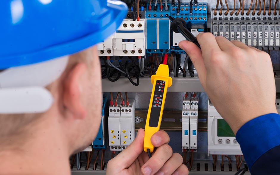 électricien professionnel Paris 8